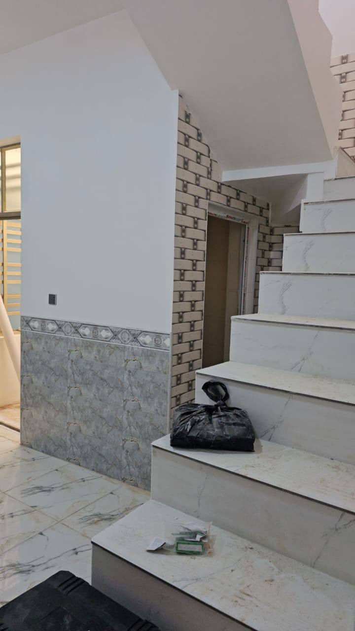 بيت للرهن السعر 25مليون 
100 متر 
الموقع 📌 نجف حي النداء
شارع المكاتب قرب مدرسة بلادي 
خدمات كامله..
يحتوي على غرفة وصالة ومطبخ واستقبال وصحيات داخلية وخارجية.. 
تانكي سخان خط مولده وماطور مي
ستفسار ***********
