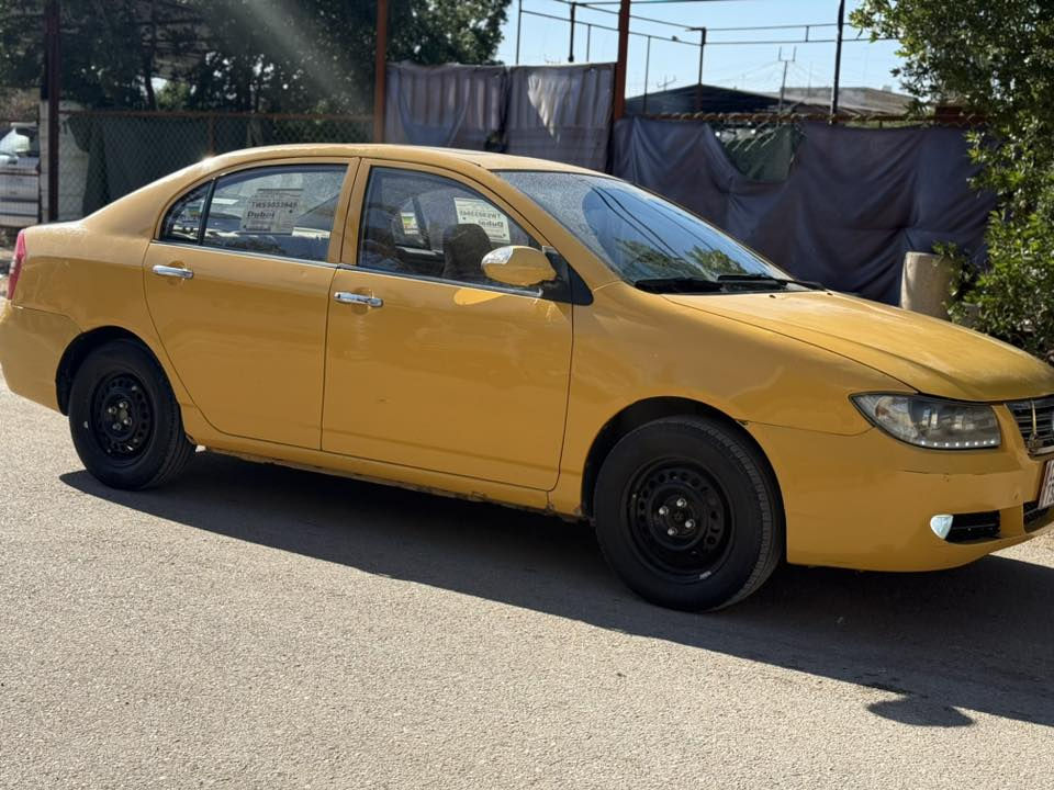 السلام عليكم ليفان 2012 /620 مكفوله كفاله عامه سياره جديده لوك بيه تخطتين واحده بل باب لوره جهت سايق وحده لباب لصدر وضحات  وكلشي موضح بل فيدو سياره جديده بمعنه لكلمه رقم بغداد إنكليزي تحويل ثاني يوم هزه جديده كير ومكينه جدد برغي مامفتوح بيه كير عادي مكفوله كفاله عامه عامه شرط سونر تخم تاير جديد صدر امامي خلفي جديد ربع واحد ماتصرف عليه سعر 55 وبيه مجال بسيط عنواني بغداد 

‭0776 609 5788‬
