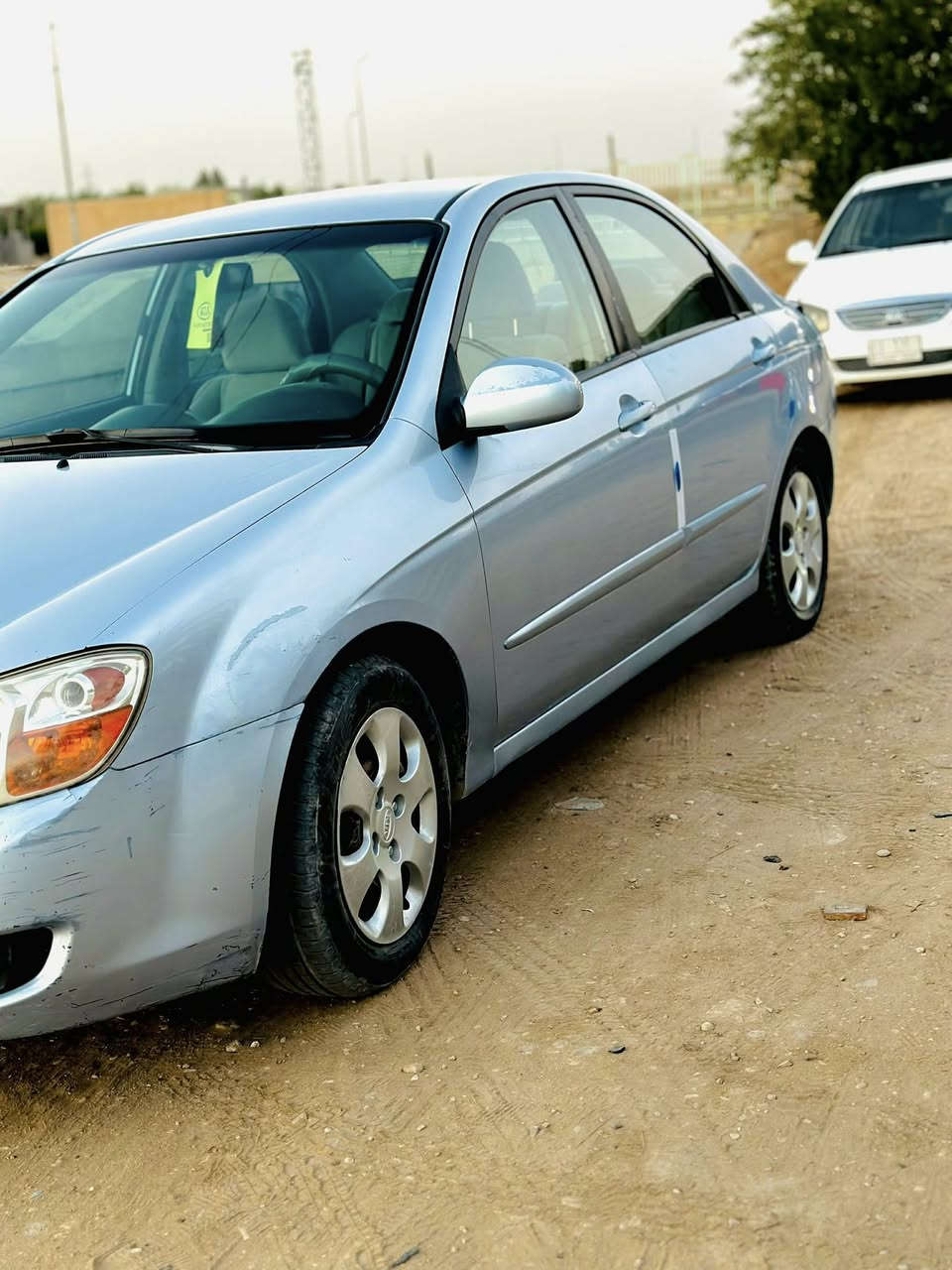 سلام عليكم 
سبكتره 2008 سياره جاهزه جديده
كفاله السياره ماشيه 134 حقيقي
فقط باب خلف السايق صبغ
للبيع او مرواوس حسب القناعه 
مكاني بابل مسيب
***********
