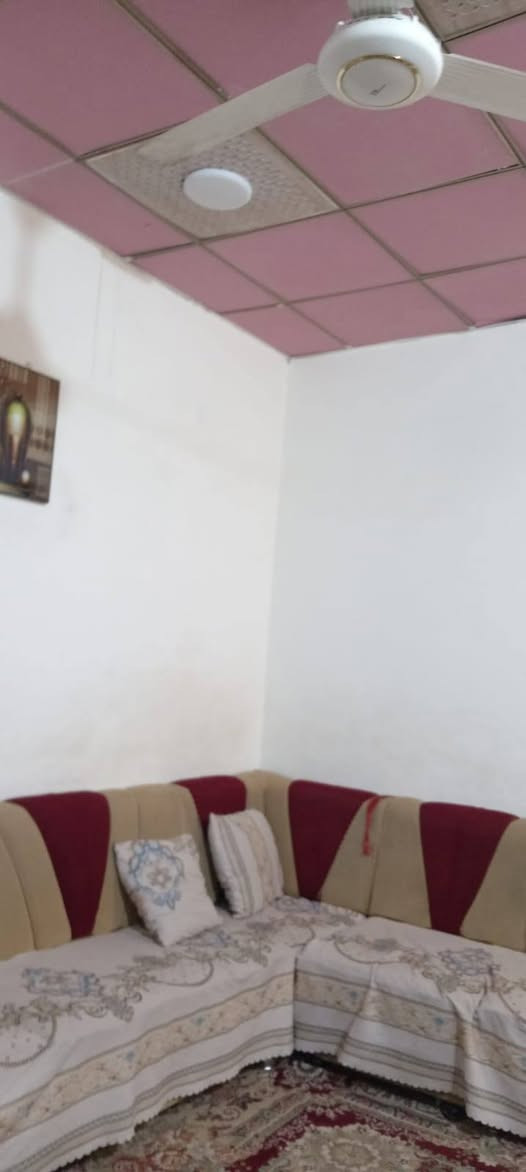 بيت للبيع قرب اسواق تلعفر
50 متر طابقين طابو زراعي سند 25 غرفة وصالة وصحيان مع مطبخ
الطابق الثاني غرفة وصالة وسطح سعر 25 وبي مجال البيت صب بناء طابوق
***********
