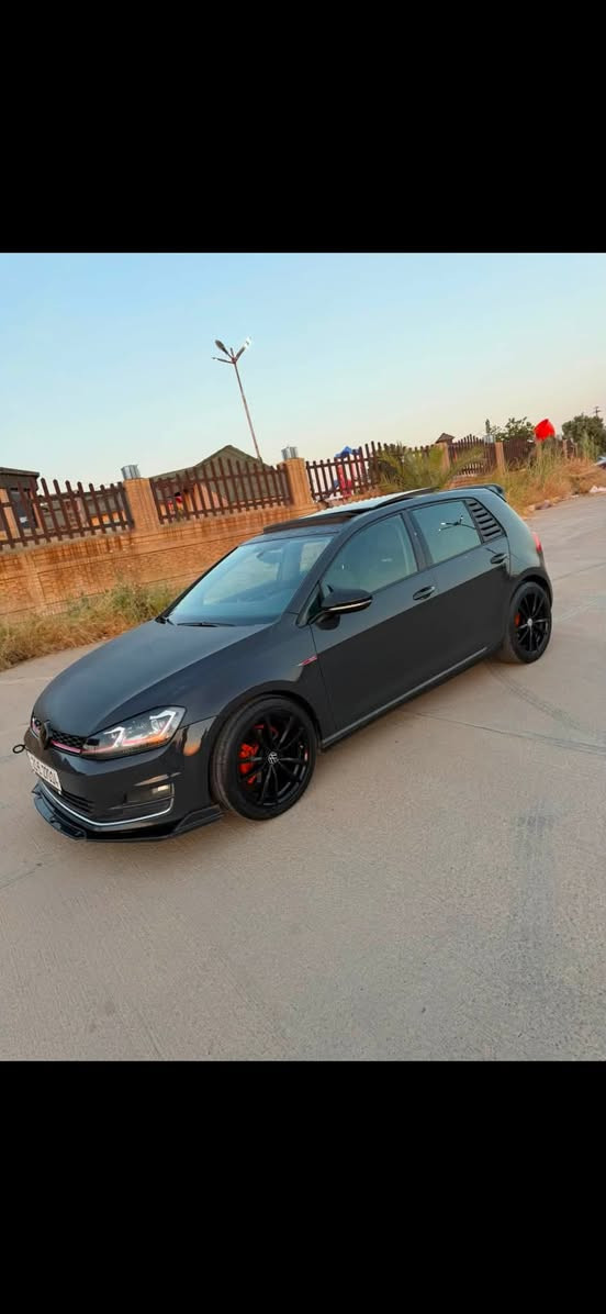 golf 2015 tsi 🚀فول مواصفات
14طوربوو✈️
لونه مميز سمني 🧿
1_بانوراما
2_دوان بايب
3_شوته رياضي
4_صالونصه رياضي 
احله گولفات عراق
بي نص بونيد و نص جاملغ سكن و نص جاملغ ورا بدون دواخل
سعر 112  

***********
***********
گولف 2015🚀tsi فول مواسفاته 
14 توربويه ✈️
1_بانوراما
2دوان بايب 
3_شوته ي سبورت 
4_سالونصاي سبورت 
نمونه له جواني  
نيو بونيد و نيو جاملغ سه كن و جاملغ دواوه به بي داخل
سعر 112

***********
***********
