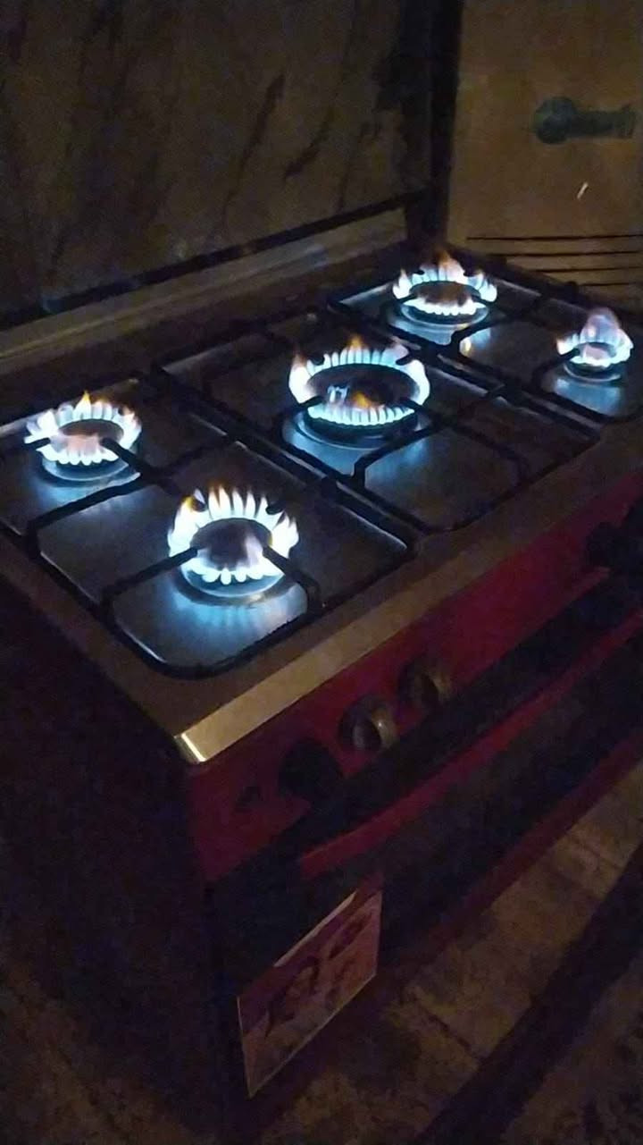 طباخ خمس عيون نضيف شغال لونه احمر 
مكاني بغداد 
سعره 175
الشراي يجي خاص بدون كسران بغداد, العراق


**إذا كنت صاحب هذا الإعلان وتريد حذفه لأي سبب، رجاءا أرسل رسالة إلى الدعم الفني**