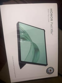 ايباد هونر جديد   Honor pad x8aللبيع بس فتحناه شحناه مره وحده  بي كڤر ...