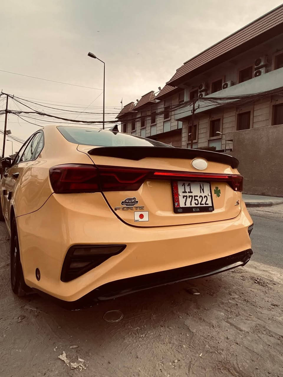 سلام عليكم فورتي موديل 2019 فئة الـS سيارة فول واحد ع واحد ماعدة البصمة سيارة كلش حلوة تخم تاير جديد دوشمة جديدة منضومة غاز بيها ضمان صيانة سنة حادث السيارة مرفق بلمنشور قطعه وحده السيارة بيها تنقيص جدا بسيط بدون تبخير السيارة حلوة بشكل للعلم السياره كيرها AT المرغوب السعر 136 وبيها مجال بسيط للاستفسار (***********) مكان السيارة مدينة الصدر
