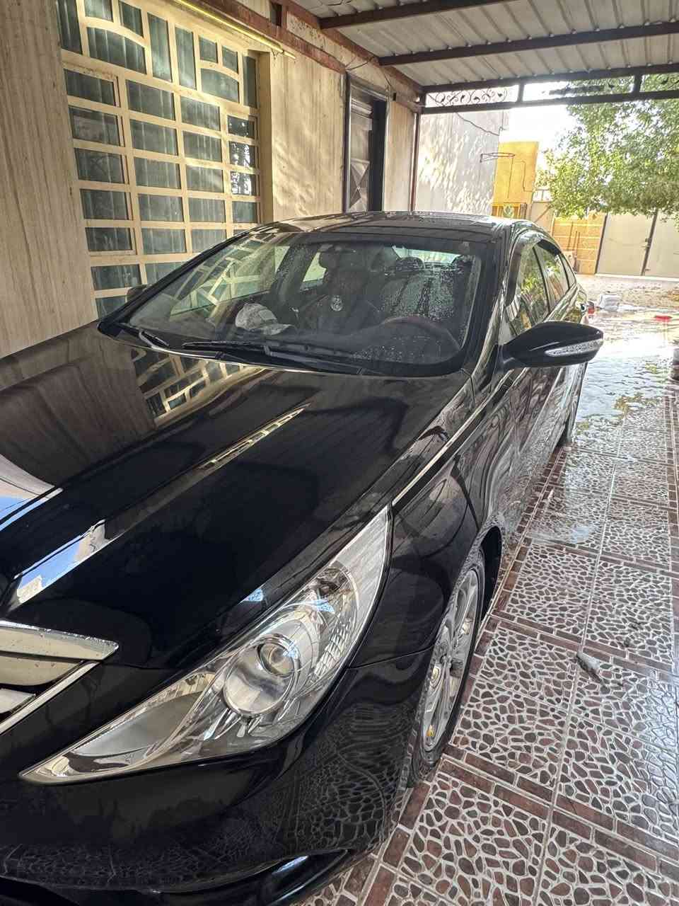 سوناتا 2011مضلع
2400gbi 
سياره فول مواصفات فتحه + بصمه كشنات جلد كهربائيات + تدفئه كشنات + داخل أسود ماروني + قطعتين تبريد تحكمات ستيرن 
سياره مناقصها اي شي من حداديه لميكانيك 
بيها3 قطع صبغ فقط 
سياره كير مكينه لغد شواصي مكفولهه كفاله عامه 
التفاصيل
السعر :105 
***********
