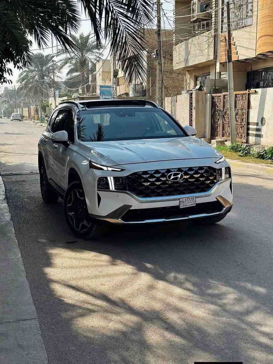 ‎#داخل مميز جملي ملكي مطرز (باعلى فئه)

‎كير دكم  اوتيماتك 8 سرعات

‎تشغيل ذكي ( بصمة ) ,تشغيل عن بعد ،دخول ذكي

‎شاشة Apple CarPlay, android auto 

‎  كاميرات 360 full hd كل جهات 

‎تحكم ستيرين كامل مع تدفئه 

‎ فتحة سقف ( بانوراما ) كاملة

‎هاند بريك كهرباء

‎ شاشة كبيرة ( GPS )

‎ رادار امامي وجانبي وخلفي كل جوانب 360

‎شاحن وايرليس

‎كراسي كهرباء 

‎ تدفئة المقاعد الامامية وتبريد ومقاعد خلفي

‎صندوق كهربائي

‎ اوتو هولد ( AUTO HOLD )

‎ نظام نزول المنحدرات الممتاز

‎نظام تحذير من خروج من مسار ونظام نقطه عمياء

‎نظام طي المري 

‎سستم صوت 12 سماعات بنظام Harman المميز

‎بردات خلفية بلادية

‎اضواء ترحيبيه

‎ ‏انظمه قيادة متعدده (ثلج +سبورت +متكيف سمارت +ايكو اقتصادي ) 

‎اغلاق كراسي خلفيه كهرباء 

‎شفتات سترين رياضية

‎مرآة داخلية بخاصية التعتيم الذاتي

‎حساسات أمامية / جانبية / خلفية

‎نظام مانع الانزلاق

‎ ‏نظام قيادة ذاتي

‎تقديم وترجيع بالبصمه عن بعد للسيارة ‏منافذ‎

غير متواجد على الفيس الرقم ***********
