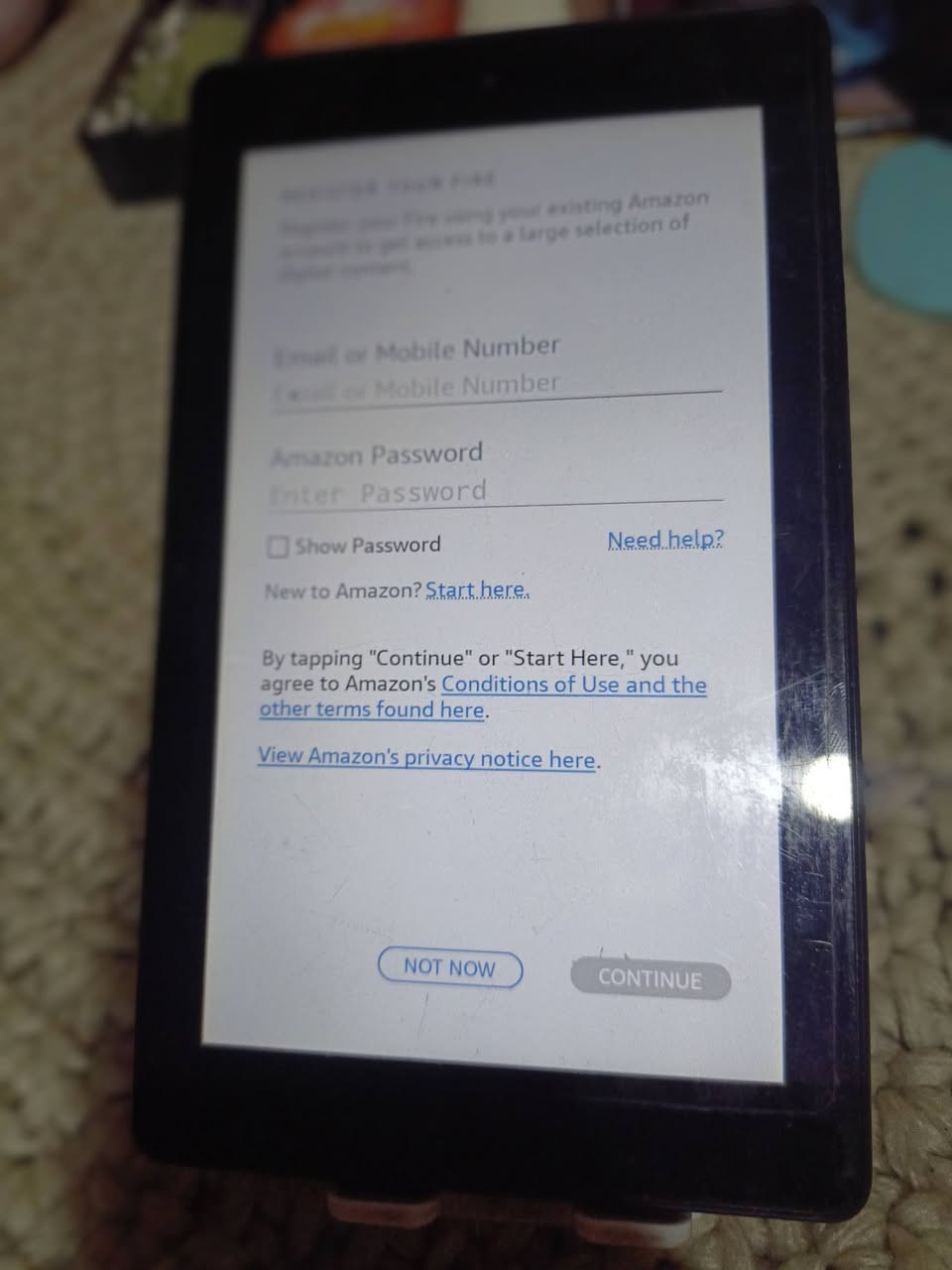 للبيع

تابلت Amazon Fire مستعمل بحالة جيدة، مناسب لاطفال  يوتيوب والعب بسيطة ،  الشاشة  والشحن واللمس زينين، والبطارية حسب الاستخدام. يشحن ع شاحنة كلاكسي 

لاتوجد شاحنة معة ولا باكيت ، الجهاز ميفتح الا أربطة ع ايميل ،معروفة تابلت الامازون 

لتواصل واتساب ‏‪***********‬‏ احمد 

السعر 30,000
