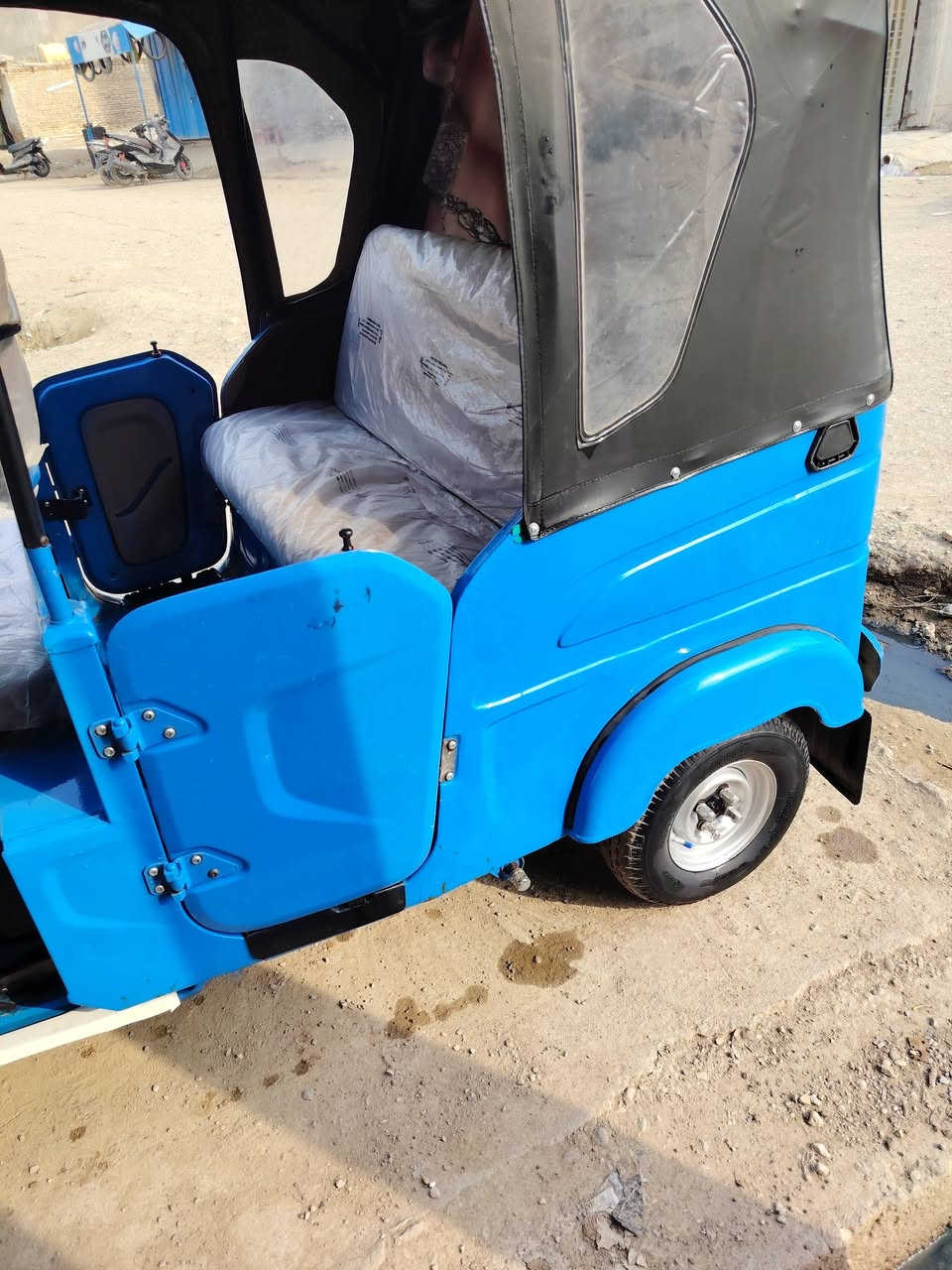 سلام عليكم تكتك. 22. شهر 4 اوراق. اصولي كبل ترقيم.  كفاله  مكينه. اكسن كشر بس بل صفحه شبر بيه. ***********
