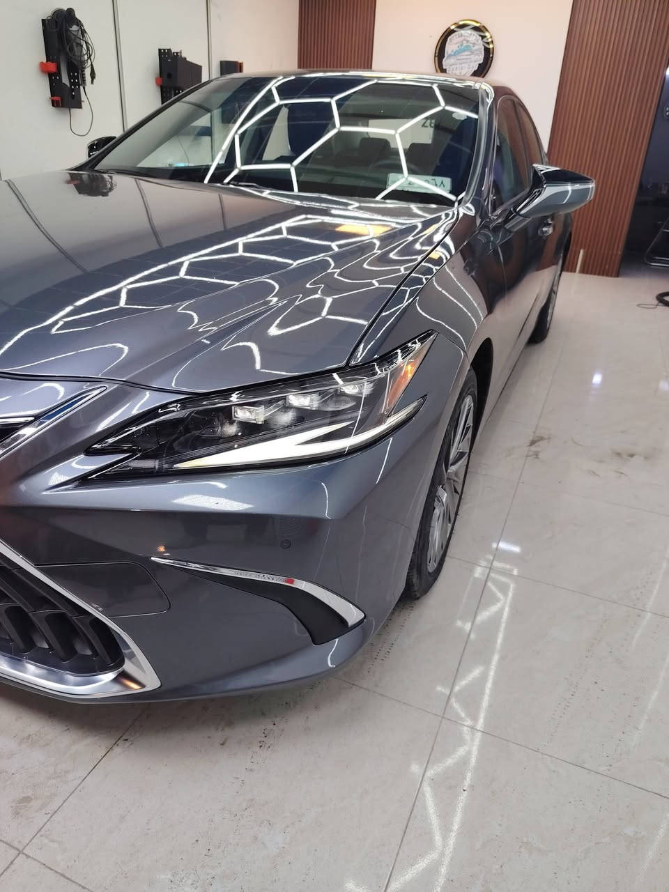 اللهم صلِّ على محمد وآل محمد 🌙✨
🔥 وين الشرايّة؟ إذا تدور الفخامة والنظافة… هاي فرصتك 🔥
🚗 لكزز 2024 – أعلى فئة (التا لكجري)
✔ مواصفات كاملة (فل أوبشن)
✔ نظيفة جداً استخدام شخصي
✔ بدون أرباك نهائياً
✔ سياره نصبه وشغل درجه اولى ٣ عدسات 
✔ جاهزة للاستعمال مباشرة
💰 سعر  255 $ مغرّي للجادين فقط
🔥 أتحدى تلقى سيارة بهيج مواصفات وبهذا السعر! 🔥
📍 الموقع: بغداد – نفق الشرطة / حي حطّين
📞 الاتصال: ***********
✨ اللي يعرف قيمة اللكزز يعرف شنو معروض
🤍 الله يبارك بالرزق للجميع
