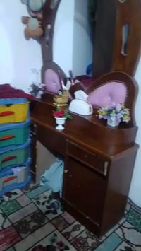 غرفة نوم • للبيع