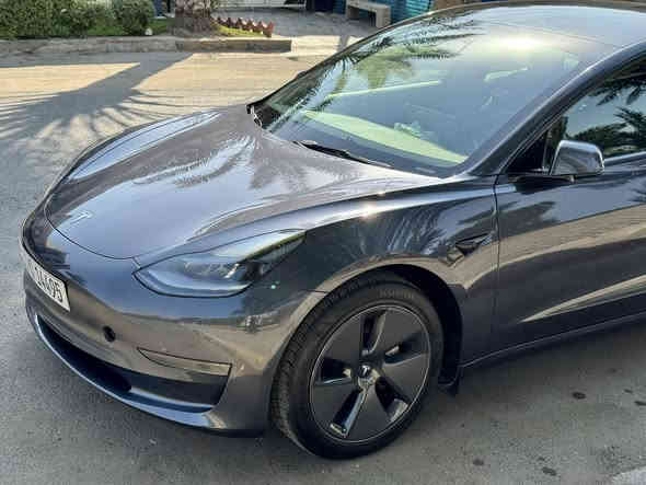 سلام عليكم 
تسلا مودل 3ستندر تك ماطور

 كفاله من الصبغ والضرر والبارد

داخله فقط بتقرير مياه امطار اكفله برغي ممفتوح بيهه وتاخذهه ع الفحص

سياره جديده بمعنه الكلمه بدون نقص

رقم بغداد بئسمي سنويه جديده

مكاني بغداد السيديه

السعر 158وبيه مجال للشراي

***********
