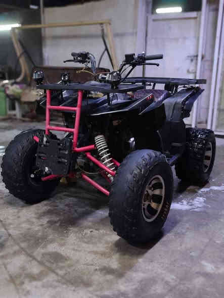 سلام علیکم متاح دراجه رباعيه موديل 2019 مكينه 200cc أوتوماتيك أمامي وخلفي DNR الدراجه نضيفه وحلوه سعره 600 دولار (٨٥٠ الف عراقي) وبيه مجال بسيط مكان سلمان باك البانوراما ***********
