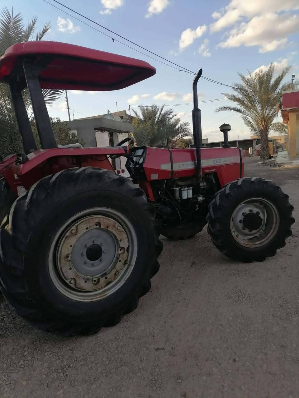 السلام عليكم  للبيع تركتر دبل ايراني موديل 2013 رقم سليمانيه شرط الوكاله وتحويل محرك شرط كير اكسنات شركه طخم تاير جديد السعر 105ورقه المكان الشرقاط الهيجل للستفسار الاتصال على الرقم ***********
