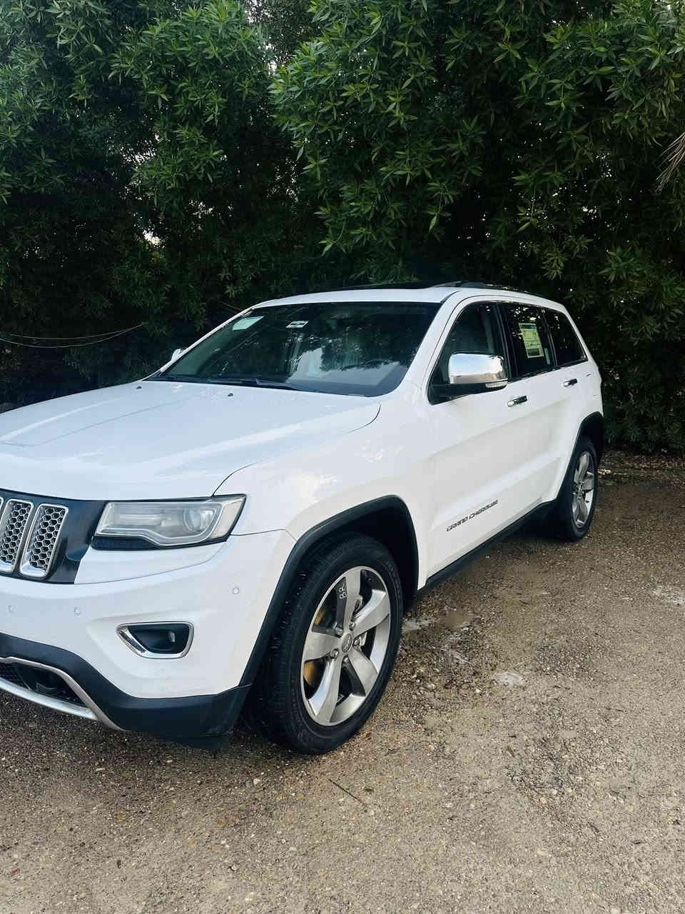 السلام عليكم..
جيب شيروكي لمتد فول
مواصفات موديل 14 خليجي رقم بغداد بسمي
ماشيه 106
مكفوله من عده جاملق امامي
صبغ فقط اثر شخوط بدون اي
ظرر السعر 227 مجال بصيط
العنوان الديوانيه قظاء غماس
***********
***********
