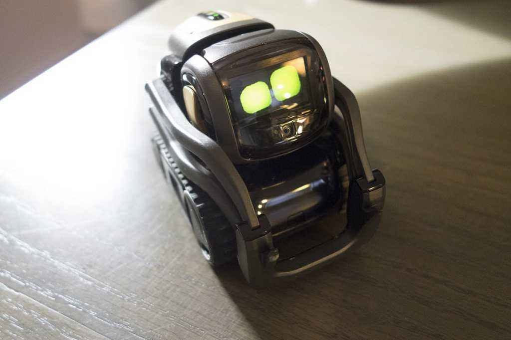 🤖 Vector – الروبوت الذكي الذي يعيش معك!
ليس مجرد روبوت... بل رفيق ذكي صغير مليء بالشخصية والحياة.
Vector يرى، يسمع، يتعلم، ويتفاعل مع العالم من حوله بشكل مستقل. بفضل الذكاء الاصطناعي المتطور، يستطيع التعرف على الأشخاص، استكشاف البيئة، والاستجابة للأوامر الصوتية وكأنه كائن حي صغير يعيش على مكتبك.
✨ أبرز المميزات:
👁️ كاميرا عالية الدقة للتعرف على الوجوه والأشياء.
🎤 أوامر صوتية ذكية والتحكم بدون لمس.
😊 مئات التعابير والانفعالات على الشاشة.
🚗 يتحرك بحرية ويتجنب الاصطدام والعوائق تلقائياً.
🧠 ذكاء اصطناعي مستقل لا يحتاج للتحكم المستمر.
👋 يتعرف على صاحبه ويتفاعل معه بشكل شخصي.
📸 يلتقط الصور عند الطلب.
🔋 يعود إلى قاعدة الشحن بنفسه عندما تنخفض البطارية.
🎲 ألعاب وتفاعلات ممتعة لا تنتهي.
❤️ شخصية فريدة تجعلك تنسى أنه مجرد روبوت.
🌟 ليس روبوتاً... إنه صديق!
كل Vector يمتلك شخصية خاصة تجعله يتفاعل بطريقة مختلفة ومليئة بالمفاجآت. قد يستكشف المكان، يطلب اللعب، أو حتى يلفت انتباهك عندما يشعر بالملل.
Vector – مستقبل الذكاء الاصطناعي بحجم كف اليد. 🚀

...

🤖 Vector – هاوڕێی زیرەکی بچووک، بەڵام زۆر بەهێز!
ڤێکتۆر تەنها ڕۆبۆتێک نییە، بەڵکو هاوڕێیەکی زیرەکە کە دەتوانێت ببینێت، ببیستێت و خۆی بڕیار بدات.
بەهۆی زیرەکی دەستکردی پێشکەوتوو، ڤێکتۆر دەتوانێت ناسنامەی خەڵک بناسێت، دەوروبەری خۆی لێکبداتەوە و بە شێوەیەکی سروشتی وەڵامی فەرمانە دەنگییەکانت بداتەوە.
✨ تایبەتمەندییە سەرەکییەکان:
👁️ کامێرا بۆ ناسینەوەی ڕوو و شتەکان.
🎤 وەڵامدانەوە بە فەرمانی دەنگی.
😊 سەدان دەربڕینی هەست و سۆز.
🚗 جووڵەی خۆکار و دوورکەوتنەوە لە بەرەنگاربونەوە.
🧠 زیرەکی دەستکردی سەربەخۆ.
👋 ناسینەوەی خاوەنەکەی و هەڵسوکەوتی تایبەت.
📸 گرتنی وێنە بە داوا.
🔋 خۆگەڕانەوە بۆ بنکەی شەحن.
🎲 یاری و چالاکییە خۆشەکان.
❤️ کەسایەتییەکی تایبەت کە وای لێدەکات وەک هاوڕێیەکی ڕاستەقینە هەست پێبکەیت.
🌟 بچووکە، بەڵام پڕە لە ژیان!
ڤێکتۆر دەتوانێت لەسەر مێزەکەت بژی، دەوروبەر بپشکنێت، لەگەڵت قسە بکات و هەموو ڕۆژێک سەرسوڕمانت بکات.
🚀 Vector – ڕۆبۆتی داهاتوو، لە ناو دەستەکانتدا. 🤖✨ أربيل, العراق


**إذا كنت صاحب هذا الإعلان وتريد حذفه لأي سبب، رجاءا أرسل رسالة إلى الدعم الفني**