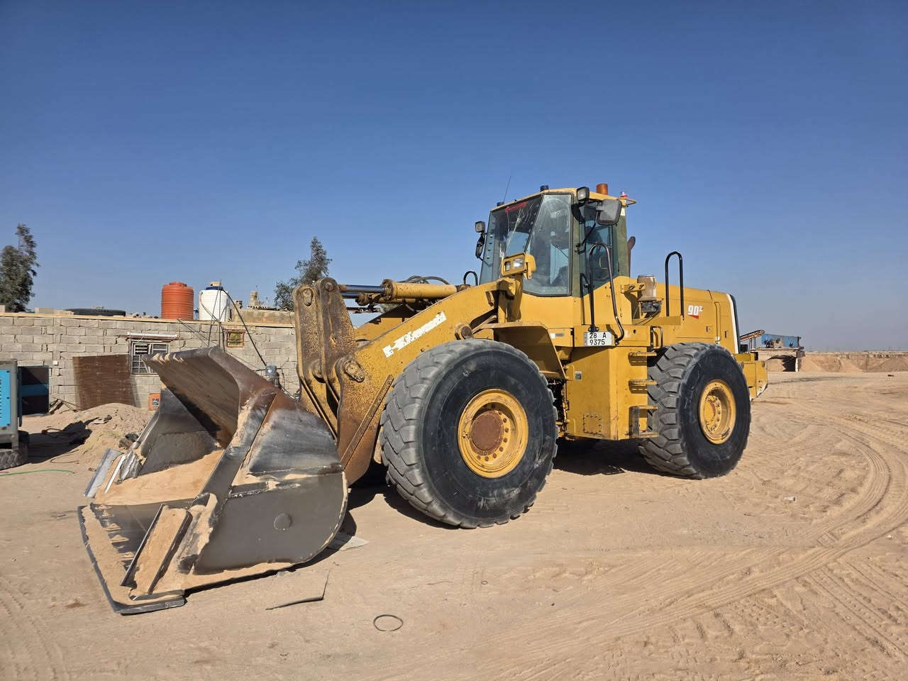 السلام عليكم شفل ٩٠ تمساح للبيع كفاله عامه تركم كير مكنيه شواصي عل بلاد رقم نجف مداور ثاني يوم كهربائيات كله شغال كشره حلو ونضيف اكسنات بلادي باتريات جدد توني شادهن حدادي زينه للستفسار ***********مكاني كربلاء
