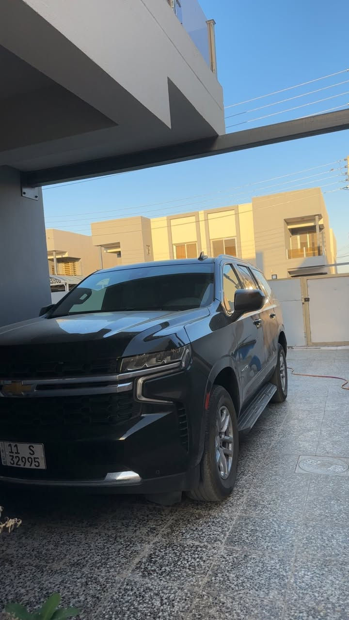تاهو ls خليجي موديل ٢٠٢٣
ماشيه 50 الف مايل سونارها خاص 
سعر ٤٣٠$
***********
بيها ربع دعاميه صبغ وبيها بي دي ار بالجاملغ الامامي
