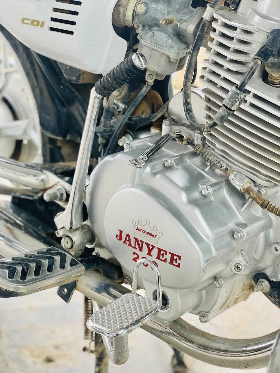 السلام عليكم للبيع موطور جني كله5كيرموديل2024شغال نكره سلف كهربائيات كلها شغاله دشبول الاكتروني نشاط فول شلعه اومعدل محرك ماملموس السعر 750اوبي مجال الاتصال***********
