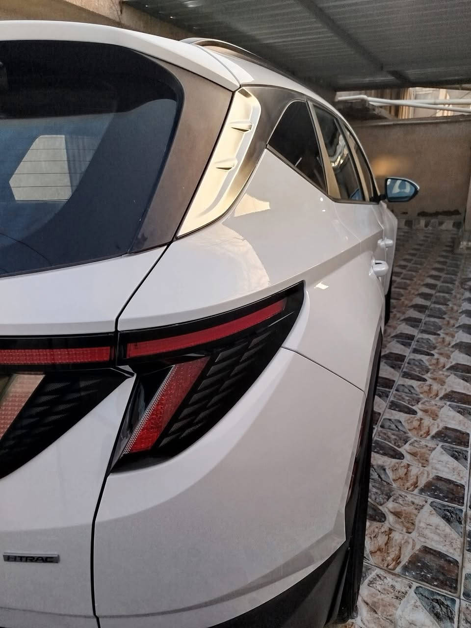 اللهم صل على محمد وال محمد 

توسان 2023 امريكي للبيع فقط 

حادث جاملغ وبنيد بدون لغد ولا شاصي

مواصفات فول عدا الفتحة 

تدفئه مقاعد

شاشة ابل كار بلي

صندوك كهرباء 

محرك 2500 Gdi

دفع رباعي 4x4

 شاحن وايرلس اوتوهولد

مقعّد السائق كهربائي 

بصمه تشغيل + بصمه ابواب تشغيل عن بعد 

ماشيه 22 الف ميل حقيقي

صور حادث مرفق بالصور

سعر 198$

السيارة رقم بغداد  باسمي اني مستوردها  

للاستفسار  مكاني بابل الاسكندرية 

 *********** / ***********
