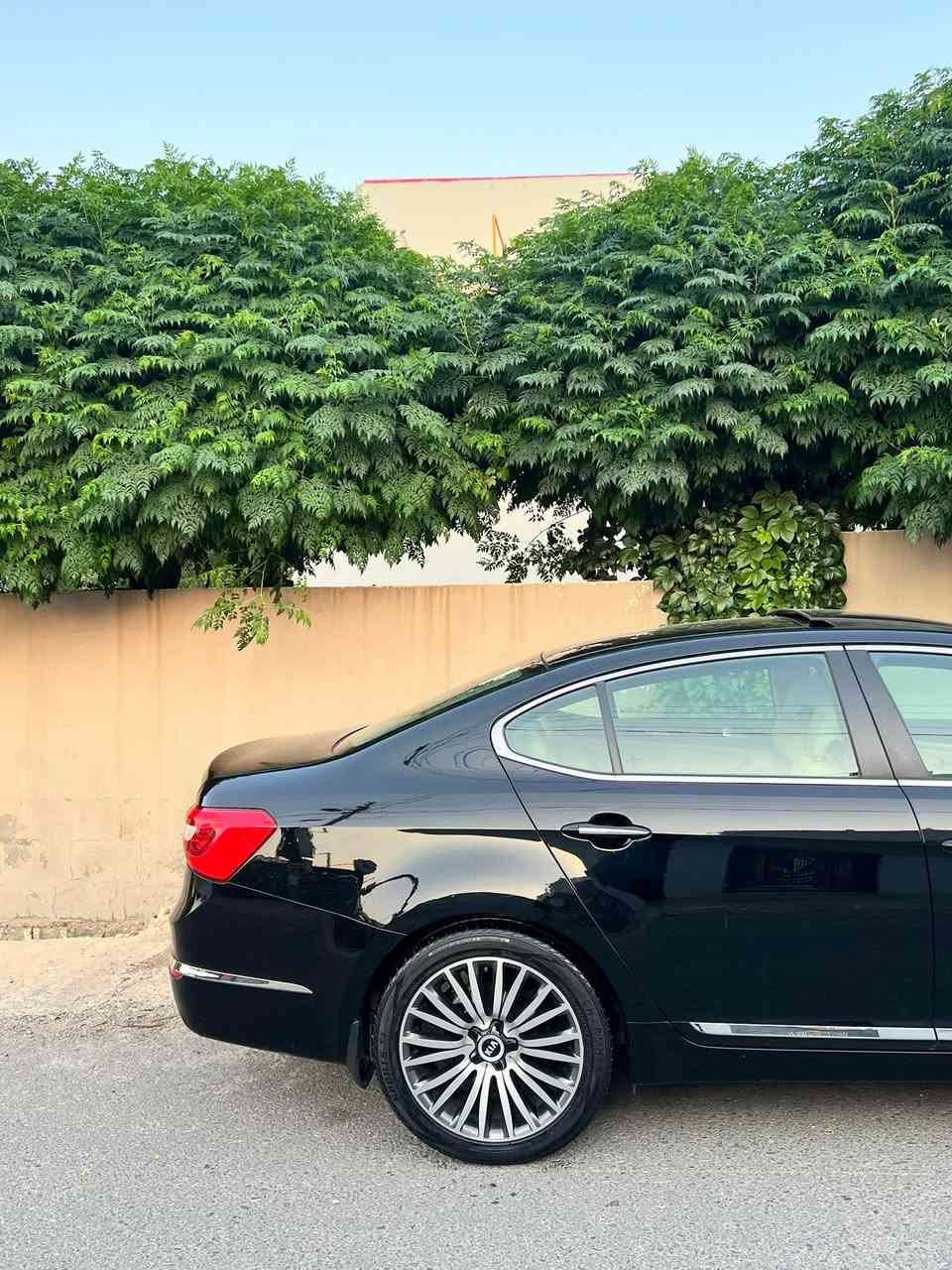 Kia cadenza 2016
كيا كادينزا ٢٠١٦ خليجي
مواسه فات
به صمه
پانوراما
كوش جلد
كوشن كاره با
كوشن هيته ر
حاسه
ئاوينه شه فت
كاميرا
دوو به صمه ي بيلاد
١٠٠ كم رويشتوه حه قيقي
گيرو مه كينه ي به شه رت برخوي نه كراوه ته وه
بي بوياخه بي پا رجه كورين ته نا نه ت ده عميه كانيشي بوياخي نيه
به ناوي خو مه وه يه
شوين سليماني
***********
