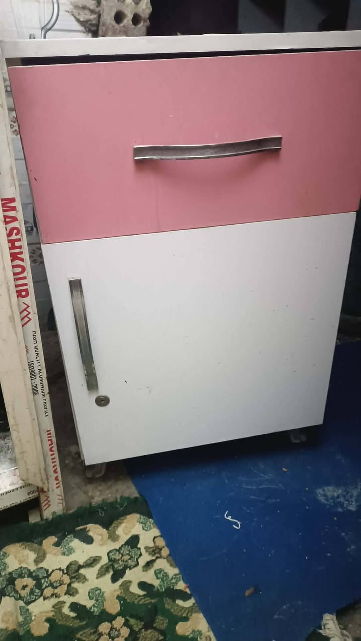 غراض للبيع مكان دوره اكو توصيل ادمن وافق ورده***********بي وتساب
