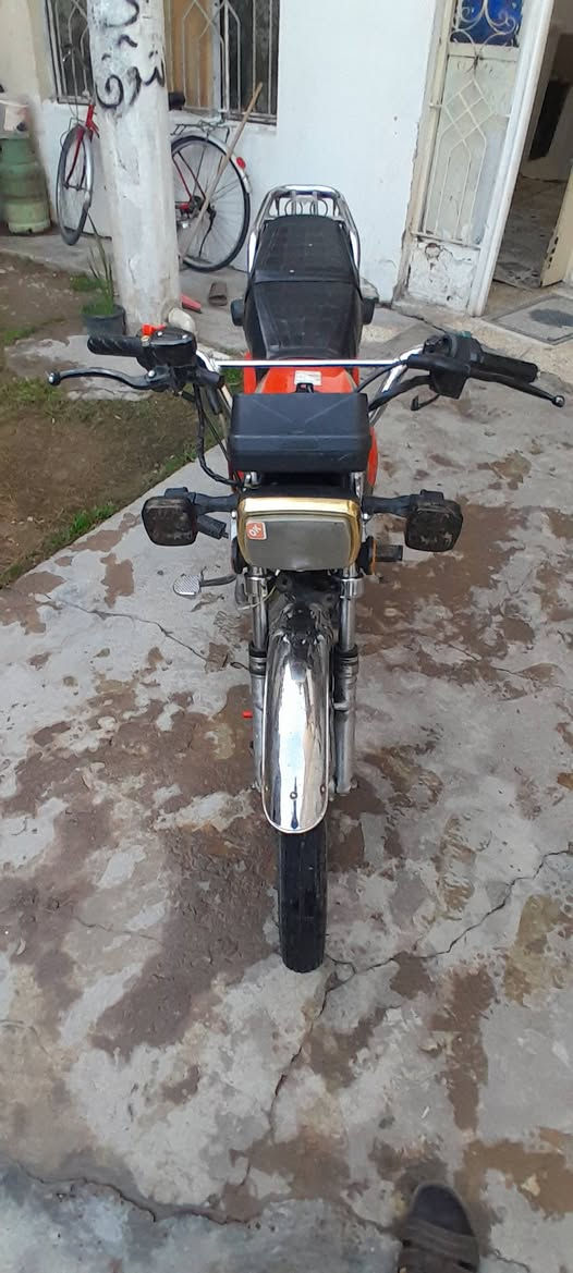 سولنك 5 كيرمديل ٢٠٢٤ منفيس اصلي موجود مكينه ٢٠٠ كبس 
سعر  ٢٦٠ الف بي مجال  *********** وتس
