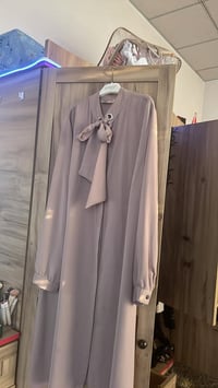 قطعتين • ملابس • للبيع