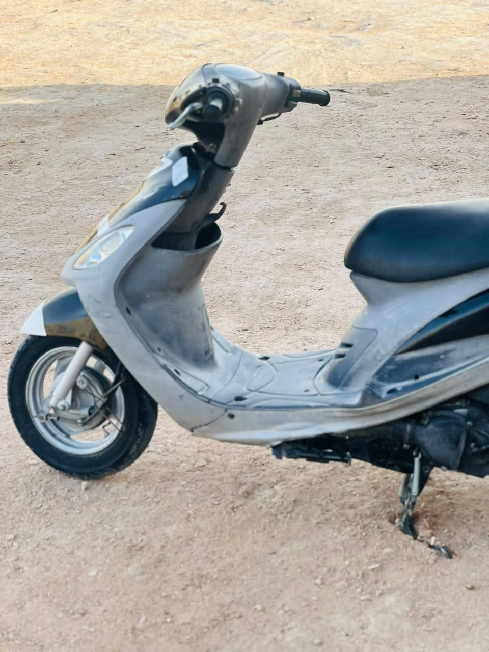 سلام عليكم دراجه للبيع ماكس منغولي نضيفه مطلحه حاويه ما نغسه شي جديده رقم الهاتف *********** بي واتساب أو نتصل
