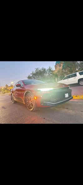 تويوتا كراون لميتد 24 هايبرد تبديل 3 قطع ايرباك برده فقط بدون لغد وشاصي ماشيه 30 ألف مايل محرك 4 سلندر 2500 سقف بانوراما سياره جديده وجاهزه السعر 265$ مع المجال الاتصال *********** بغداد بغداد
