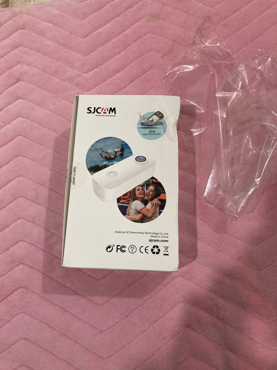 50 الف
تصور 4K حتى 30 إطار بالثانية
فتحتها حتى اصورها الكم


**إذا كنت صاحب هذا الإعلان وتريد حذفه لأي سبب، رجاءا أرسل رسالة إلى الدعم الفني**