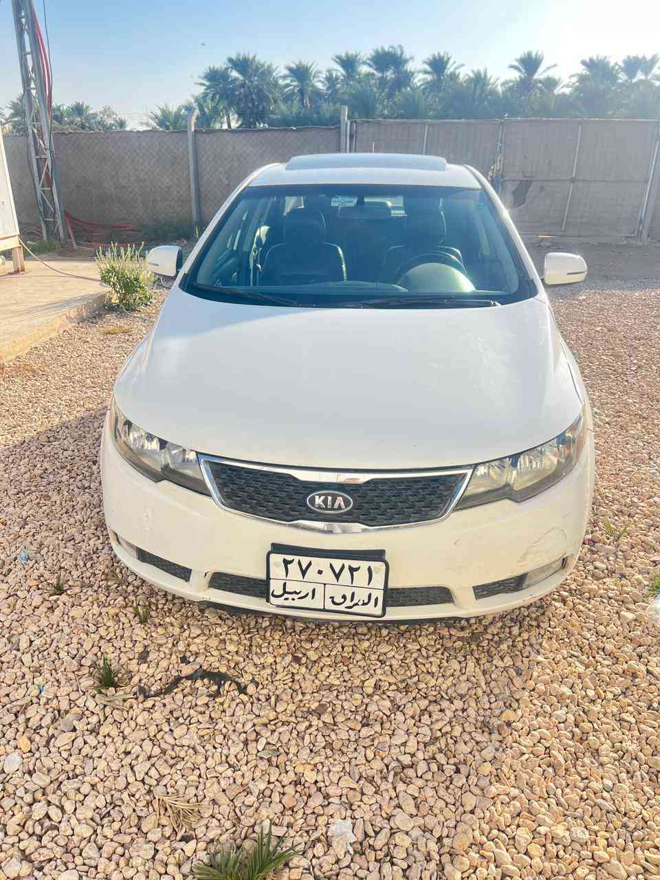 السلام عليكم سياره سيراتو لللبيع موديل 2012
فول مواصفات السونار كدام عينك 
السعر شده وبيها مجال بيع مستعجل 
للاستفسار اكثر ‏‪***********‬‏
