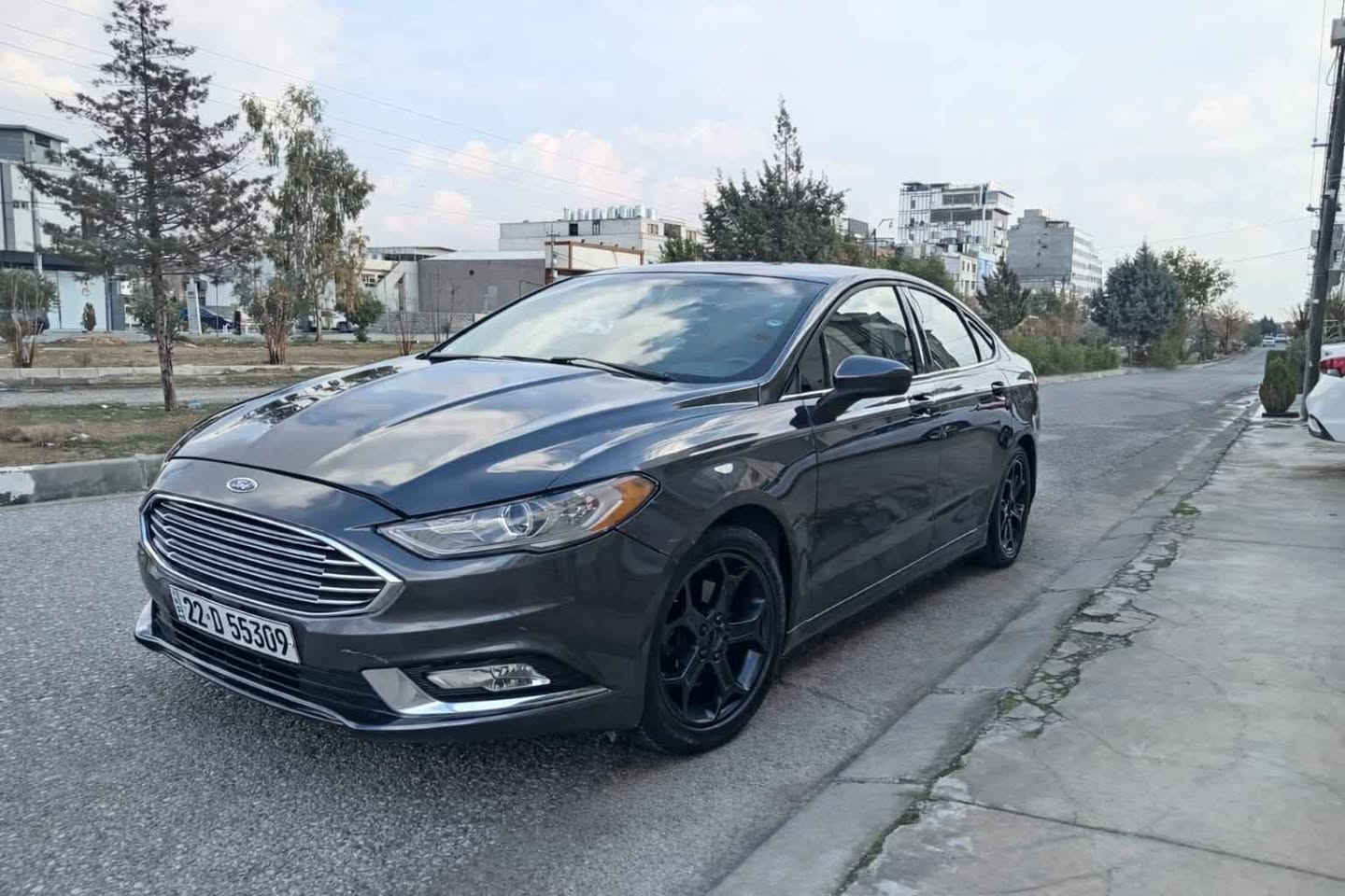 فورد فيوجن *********** موديل ٢٠١٨ مواصفات se  جاملغ ربع بنيد وجاملغ خلفي صبغ  محرك وكير وضع شركة مامفتوح ماشي ٩٩ الف هزة ورقم جديد سنوية ٢٠٢٩ كامرة دوارة شفتات بالستيرن تحكمات جهتين كشنات كهربائي كير ماوس مرايات كهربائي السعر ٩٣ وبيه مجال مكاني اربيل عنكاوة أربيل, العراق
