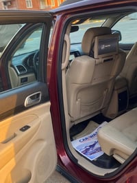 فول مواصفات • بدون حادث • ماشي ٥٣٠٠٠