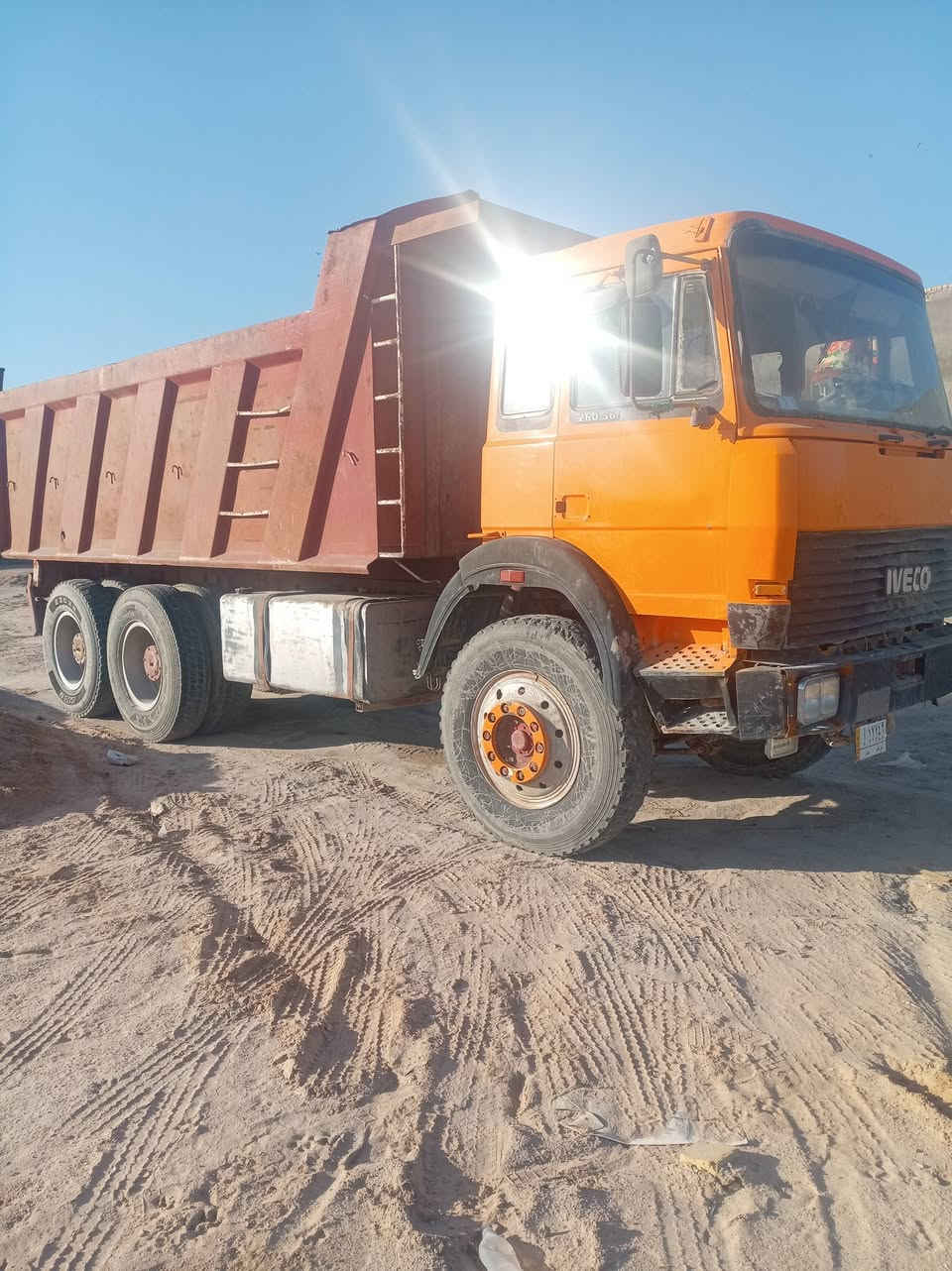 افيكو للبيع محرك جديد سوبر خلفي مجموعه طيره كير ١٦٠ تخم تاير زوج نص عمر رقم الماني ذيقار بسمي
سعر اتصل ***********٦
