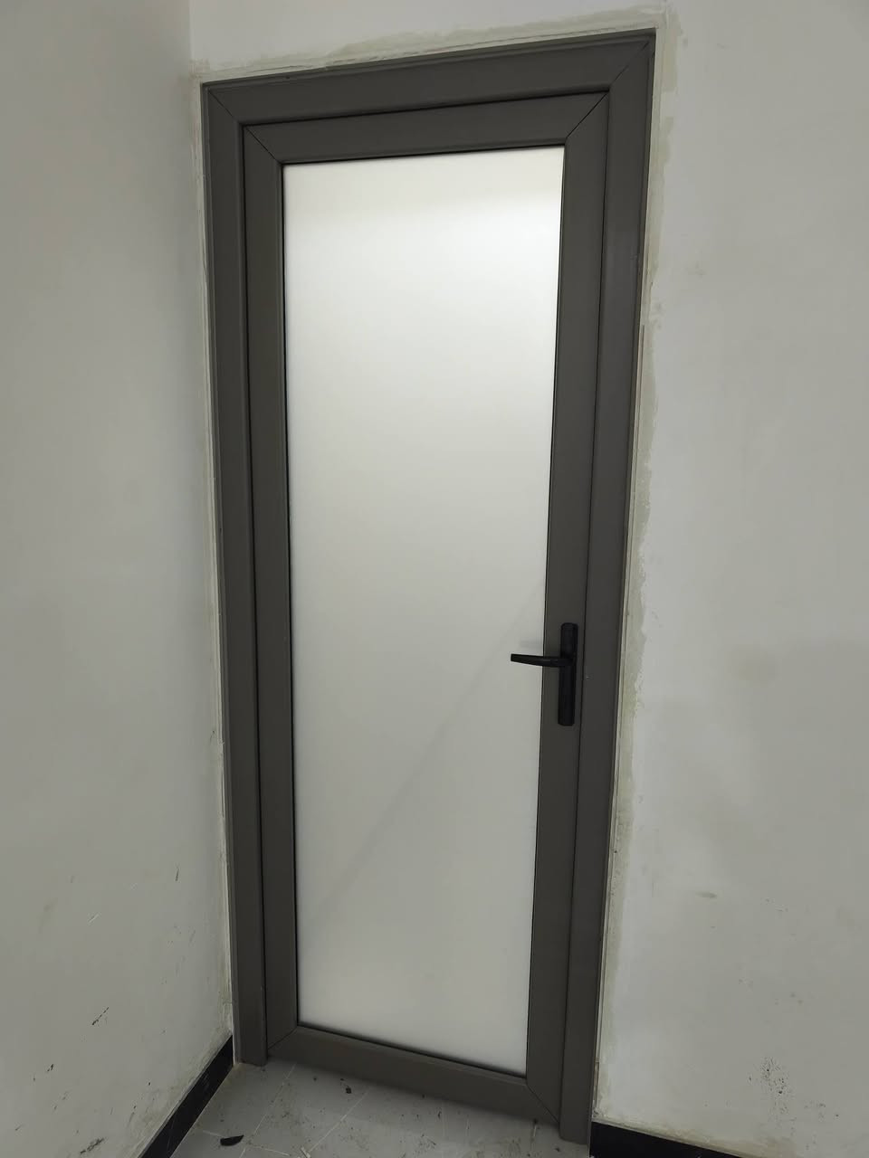 التواصل على الواتساب ‏‪0781 062 5757‬‏
