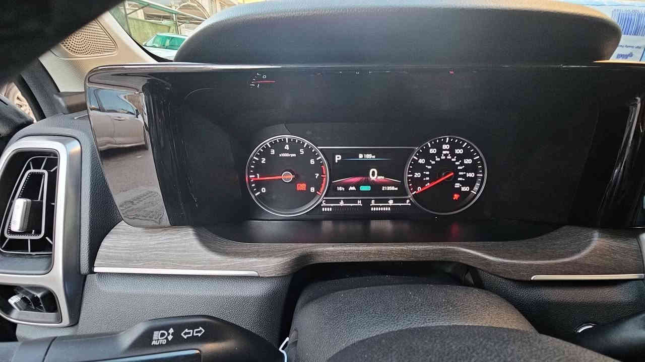 السلام وعليكم
سورنتو  ٢٠٢٣ وارد امريكي ex 
حادثه جاملغ وباب بيهه صبغ جاملغ وبارد بالباب الامامي وشوية من الباب الخلفي صور الحادث بالمنشور  الشواصي واللغود مكفولة
***********
رقم بغداد 
مكان سياره بغداد السيدية
السعر // ٢٥٠

المواصفات 
بصمه + بصمه ابواب 
تشغيل عن بعد 
محرك ٢٥٠٠ تيربو
7 راكب منفصل vip
سايد بريك بصمه 
جنطه كهرباء 
كشنات كهرباء 
رادارات ٣٦٠
حساسات خلفية
اوتو هولد
