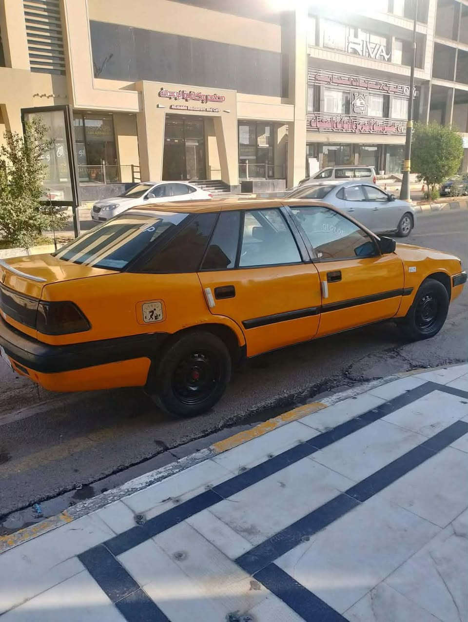 السلام عليكم دايو اسبرو مكينه بيهه خيط تبخير صاحبهه الشرعي بكركوك مامتواصل ويا بس عندي مستمسكاته كلهن 
السعر ١٥ مكلف بل نشر 
رقم صاحب السياره ***********3
