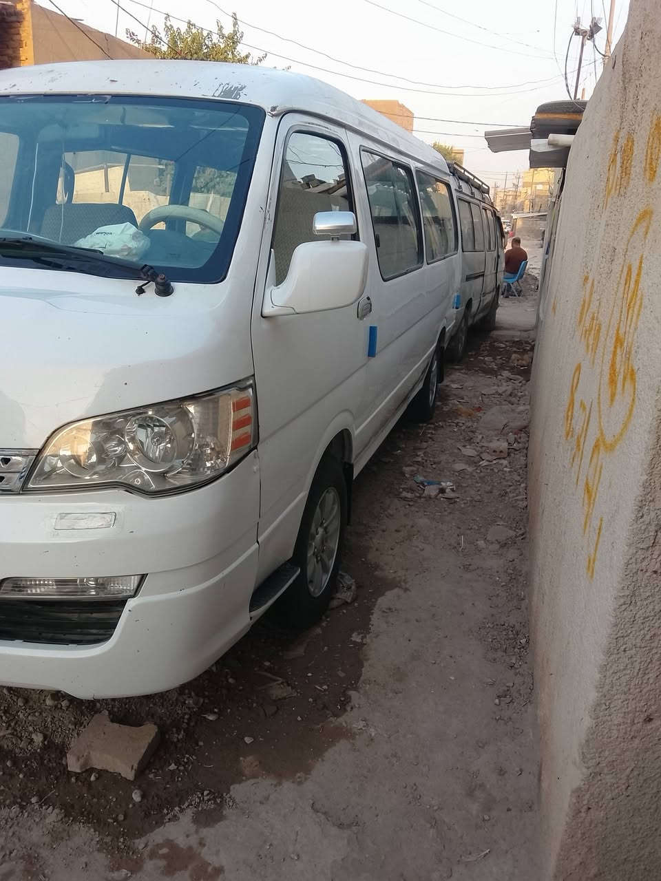 سلام عليكم جنبي اجون موديل 14 ستلام 2019 مصفره من كلشي سنويه لحد31 رقم بغداد نكليزي مكينه وكير وكسن كفاله دوشمه جديد تخم تاير جديد حداده اماميه وخلفيه جديدات منضومه تبريد كامله عوزه بس غاز كل نقص مابيه سيار بيه مكانك صبغ بل جنطه تفاصيل تصل *********** مكان بغداد الحبيبية يم مطعم وليد سعر 83 بيه مجال
