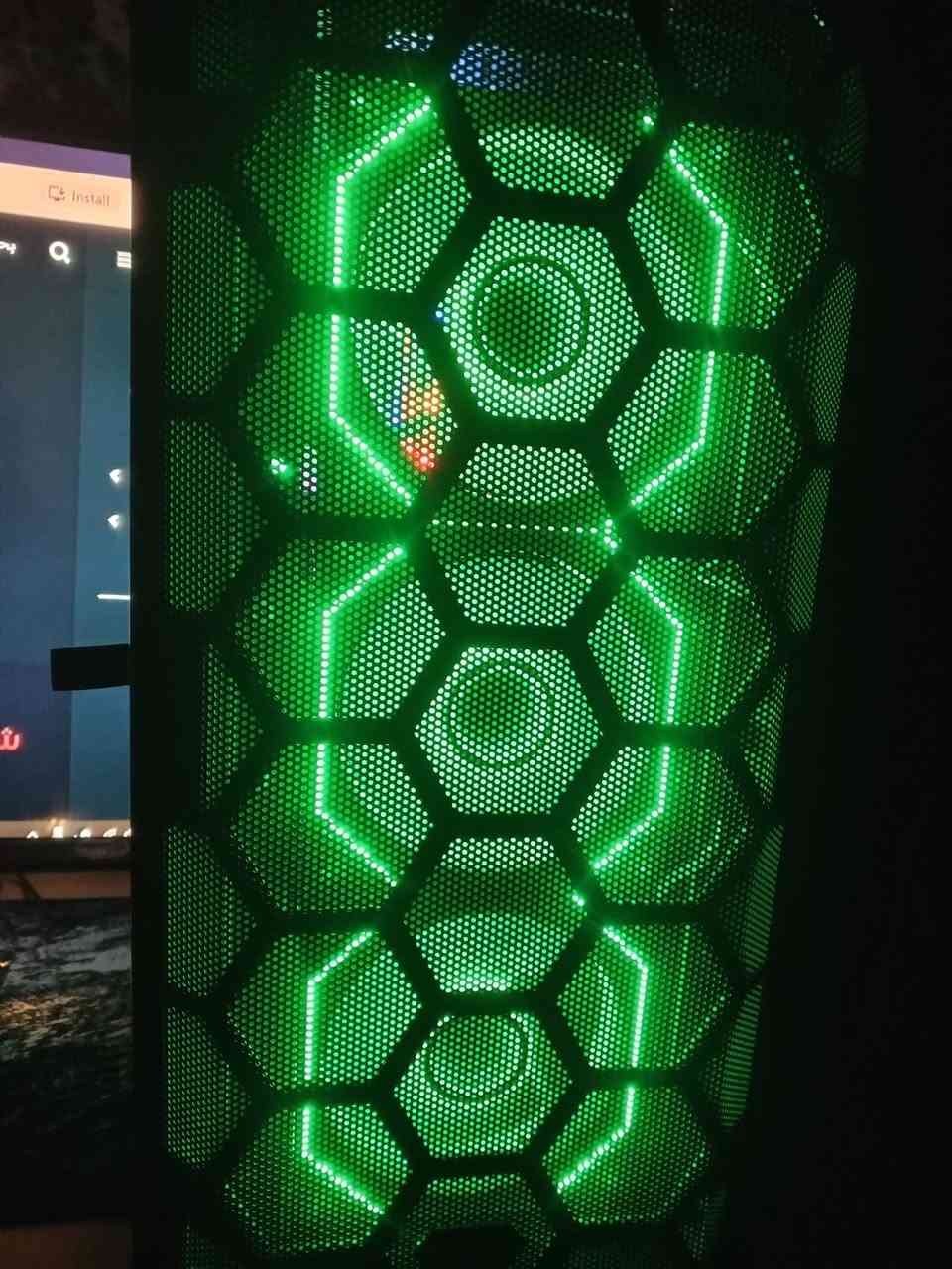 سعرها 580 الف 

 Intel Core i5 9600 K 

Gpu GTX 1660 6GB galax 2fan 

 Msi H510 pro series 

Ram 16 GB hikvision 

Hard M.2 256 GB + SSD 500 GB samsung

Power 550W Bronze 

Case MASS  تحكم rgb 

 Keyboard Hyper x 
Mouse 
بغداد ويوجد توصيل


**إذا كنت صاحب هذا الإعلان وتريد حذفه لأي سبب، رجاءا أرسل رسالة إلى الدعم الفني**