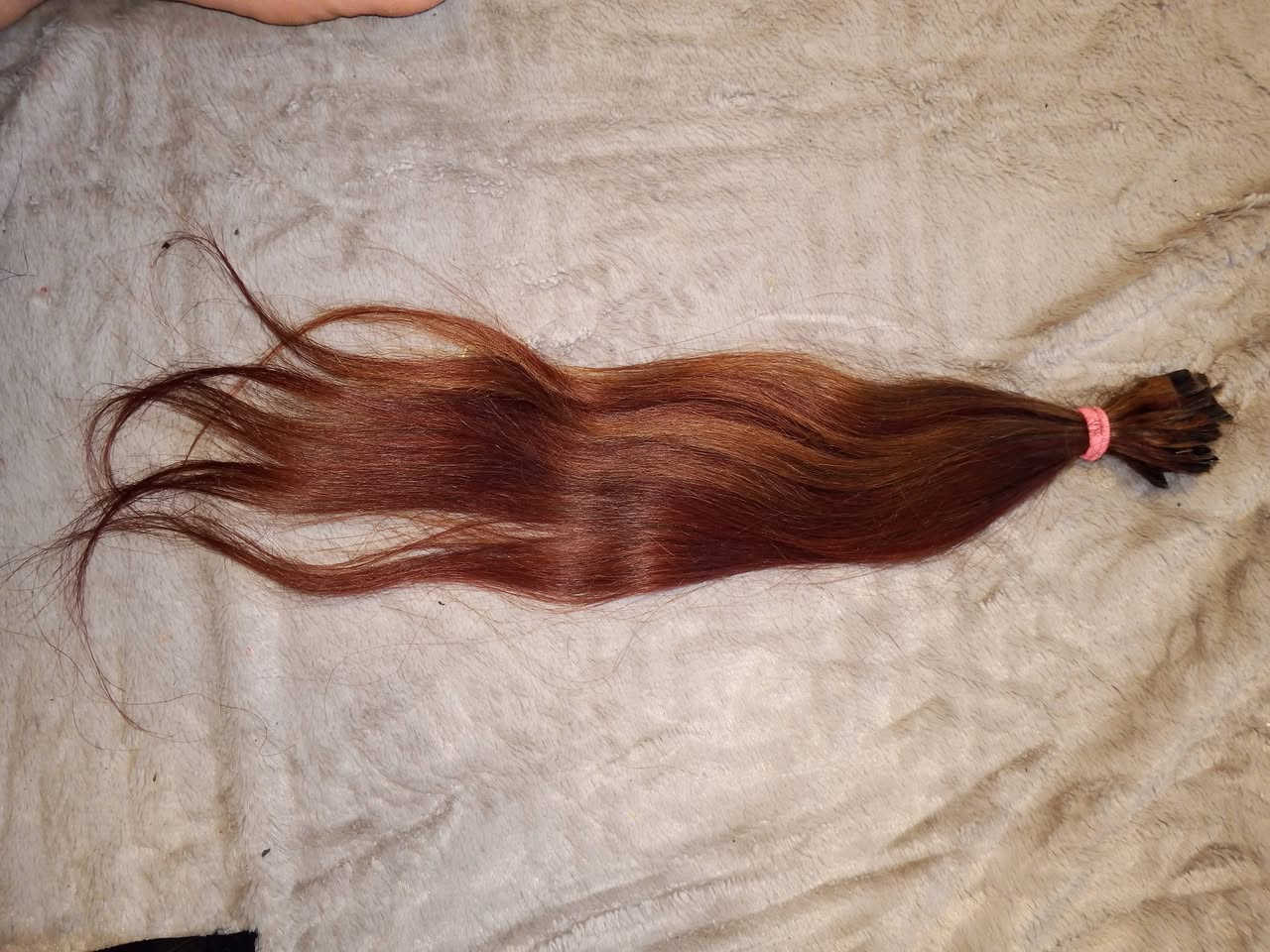 كوكيز شعر طبيعي الاسود شهر هندي طول 85 أربعين خصله الاشقر 42 خصله طول 75 الاكستيشن مخلوط طول 85 ..   الخصل مخلوط النحاسي  طول 90 تجي طباكات  مكاني بغداد الحريه


**إذا كنت صاحب هذا الإعلان وتريد حذفه لأي سبب، رجاءا أرسل رسالة إلى الدعم الفني**