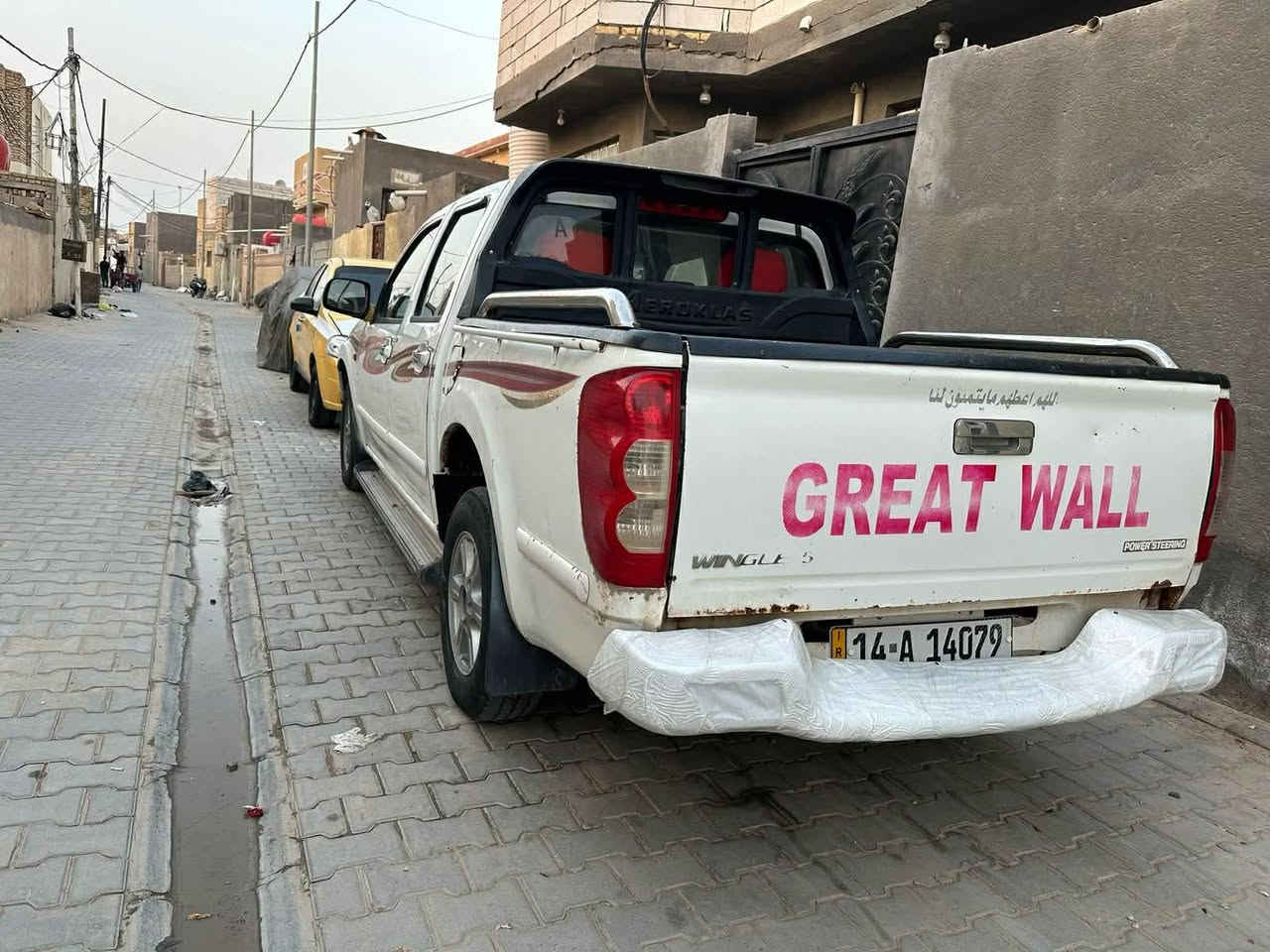 كريت موديل 13 للبيع مكينه وكير شرط والباقي شوف العين تخم تاير جدد حداديه أمامي وخلفي جدد بيها فطر بل شاصي قليل كلش السعر 50 وبيها مجال مكان السياره سماوه رميثه ***********
