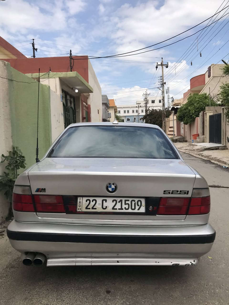 !!!!!بيع او مراوس
525i
1993
صبغ عام جمالية
داخل جلد وقماش
دبل ايرباك
فتحة سقف
كشنات جلد وقماش


**إذا كنت صاحب هذا الإعلان وتريد حذفه لأي سبب، رجاءا أرسل رسالة إلى الدعم الفني**