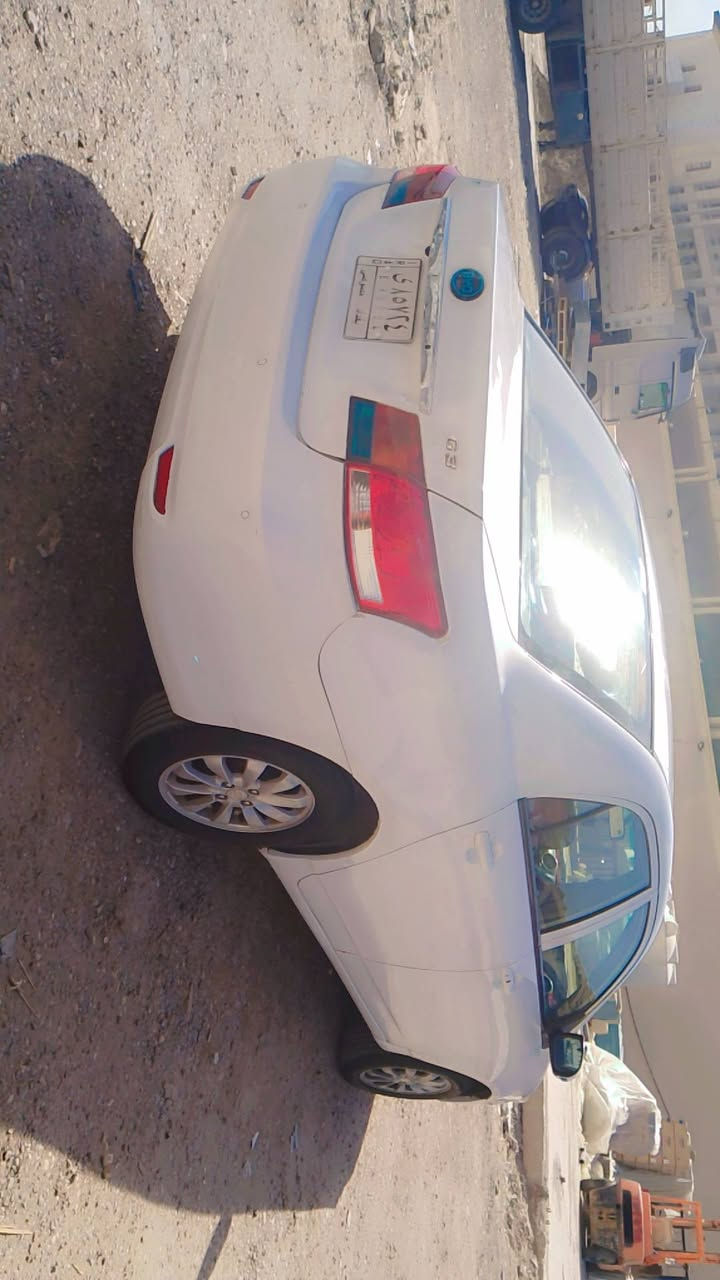 السلام عليكم BYD G3 كير عادي صدر امامي خلفي جديد مشط استيرن جديد وباقي التفاصيل مذكوره بلفديو رقم بغداد مكاني الدوره ***********
