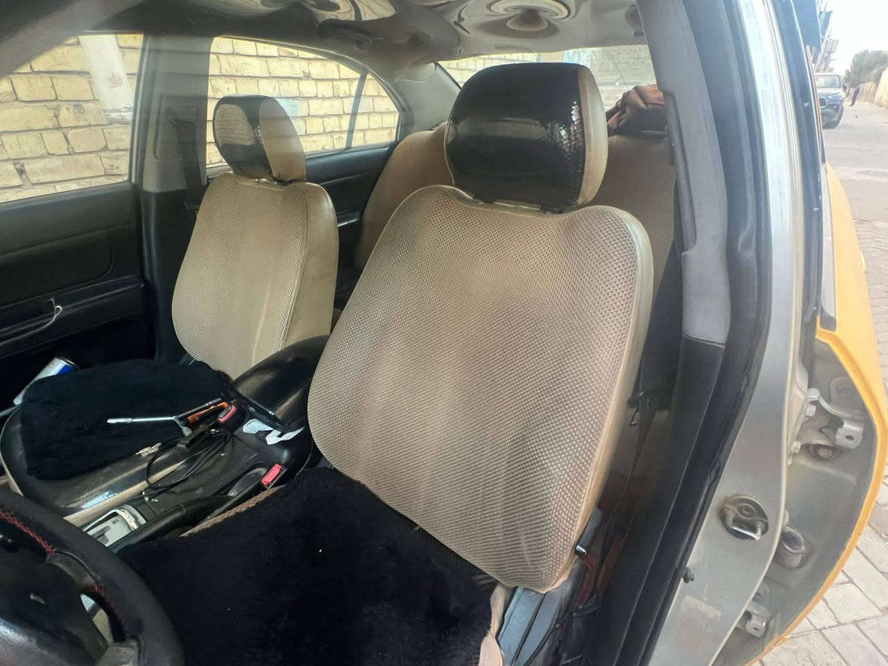 السلام عليكم ورحمة الله وبركاته سوناتا ٢٠٠٨رقم بغداد انكليزي باسمي مشروع وطني شاشه كامره تحكم ستيرن مكينه٢٠٠٠ وكير خير من الله تبريد شغال حداديه أمامي خلفي نضيف السعر ٨٧ وبيها مجال الهاتف ***********واتس ورصيد
