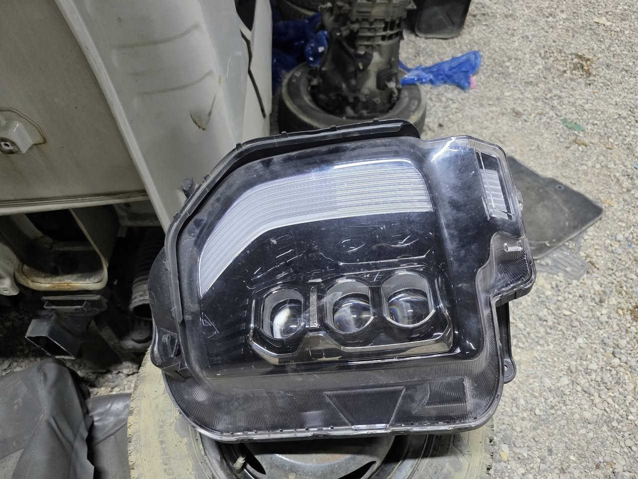 الستفسار تصال  علئ الرقم  ***********
