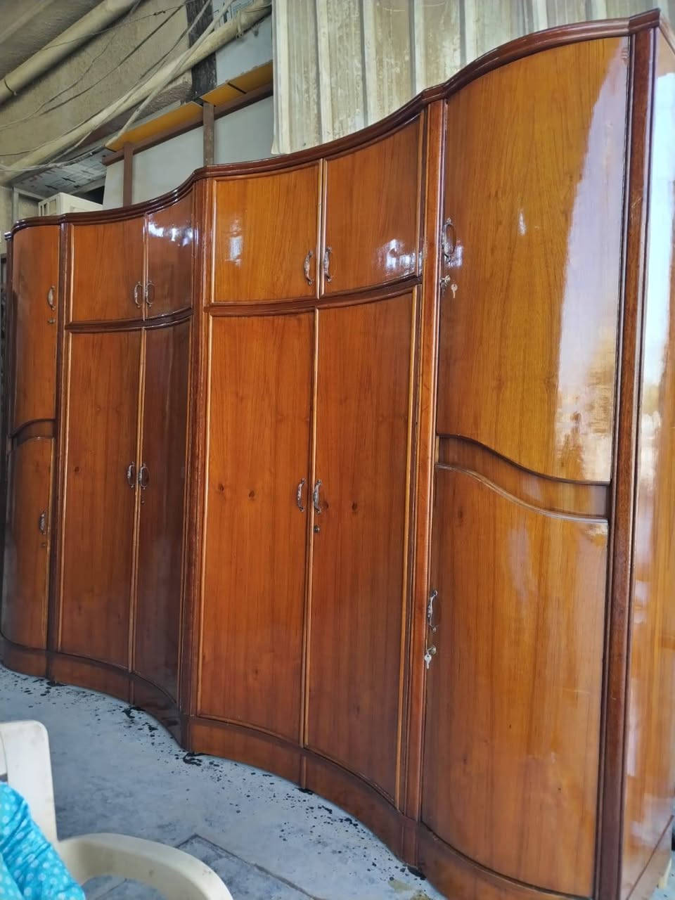 غرفه 6 باب ملحق صاج داخل وخارج ضهر جرجوبه شغل درجه اولى مستعمل موديل دنك جاوي نفخ بغداد الأمين الثانية ***********
