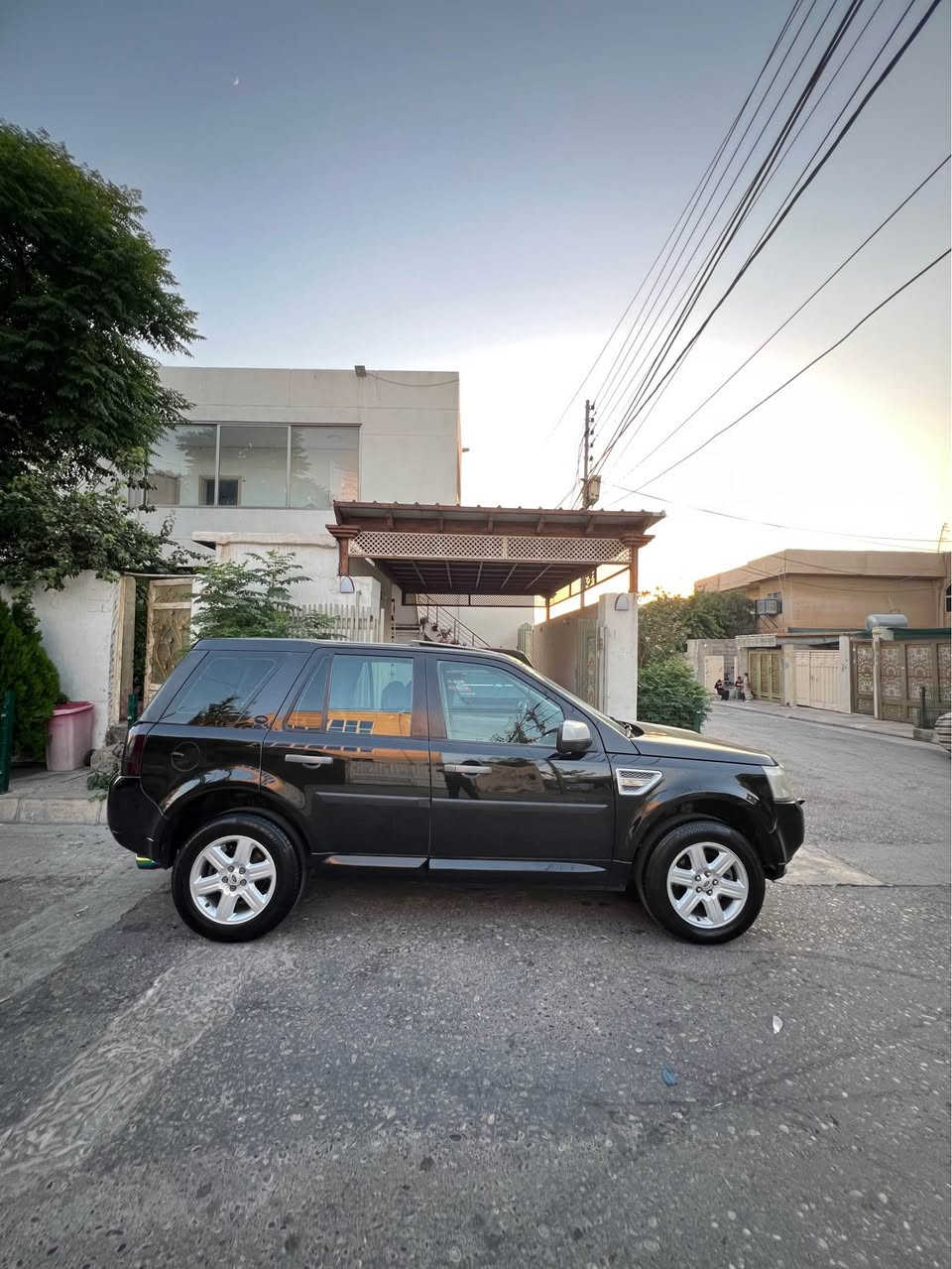 لاند روفر LR2
سعر فقط 73$ ورقه 
وارد خليجي ٢٠١١ فول بانوراما
٦ سلندر تنفس طبيعي 
بانوراما
دبل اكسل
فول سياره 
بيها نص جملغ خلفي و نص باب خلفي
بدون دواخل بدون ارباك
سياره عليها مليون غرامه مال تجاوز سرعه 
ينزل من سعر 
*********** واتساب 
مكان اربيل
لاند روفر  LR 2
سعر 73$ ورەقە
مواسفات خلیجی 
مۆدیل 2011 فول موسفات بانوراما شەش پستۆن مەكینە عادی دەبل اكسل دوو پەڵە سبوخی هەیە سەیارەكە دەعمو لێدراوی نیە ڕەقەم و سنوی تازەیە یەك ملیوین غرامەی لەسەرە دوای مەعمەلە دەیگەڕینمەوە سعری 73 وەرەقە 
شوێن هەولێر 
*********** واتساب أربيل, العراق
