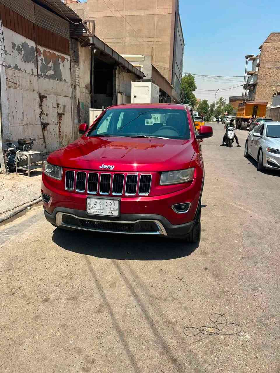 🚘 للبيع Jeep Grand Cherokee Laredo 2015 🇺🇸
🔹 وارد أمريكي
🔹 الموديل: 2015
🔹 الفئة: Laredo
🔹 الممشى: 240 ألف كم
🔹 بيها جاملغ وبنيد فقط
🔹 صور الحادث مرفقة للشفافية
🔹 السيارة جاهزة من كلشي وما تحتاج أي صرف

💰 السعر: 160 ورقة (قابل للتفاوض بالمعقول)

📍 موقع السيارة: بغداد

📞 للاتصال: ***********
