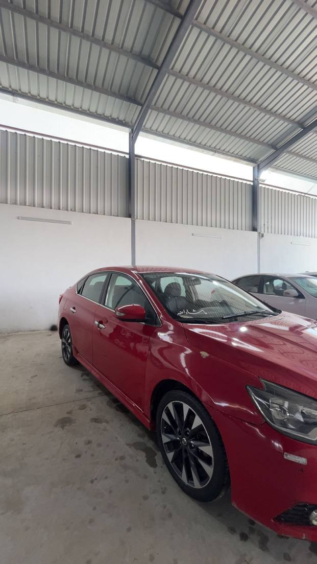 مواسةفات Sr فول فول ٣ بارجةي بوياخة سةقفي شوختي هةية رةقةم و سةنةوي نوية كوبون بانزيني لةكةلة كير و مةكينةي بةشةرت نرخ 94 موبايل *********** دهوك, العراق
