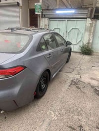 كورولا ٢٠٢٢ • محرك ١٨٠٠ • ماشيه ٧٥٠٠٠